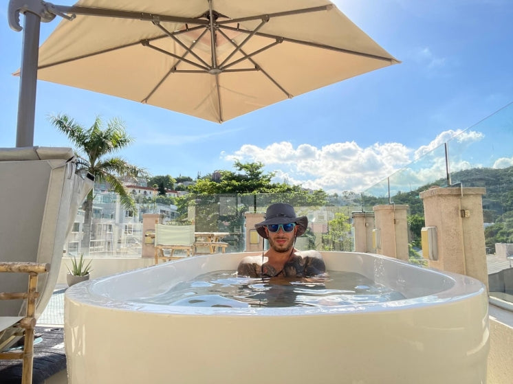 Ice Bath Tub With Person inside